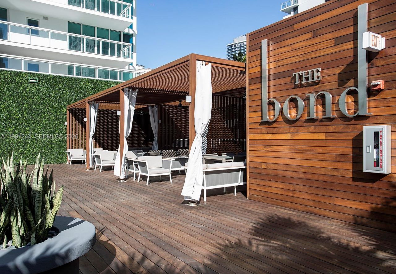 1080 Brickell Ave , Unit 205, Miami, FL 33131 Photo