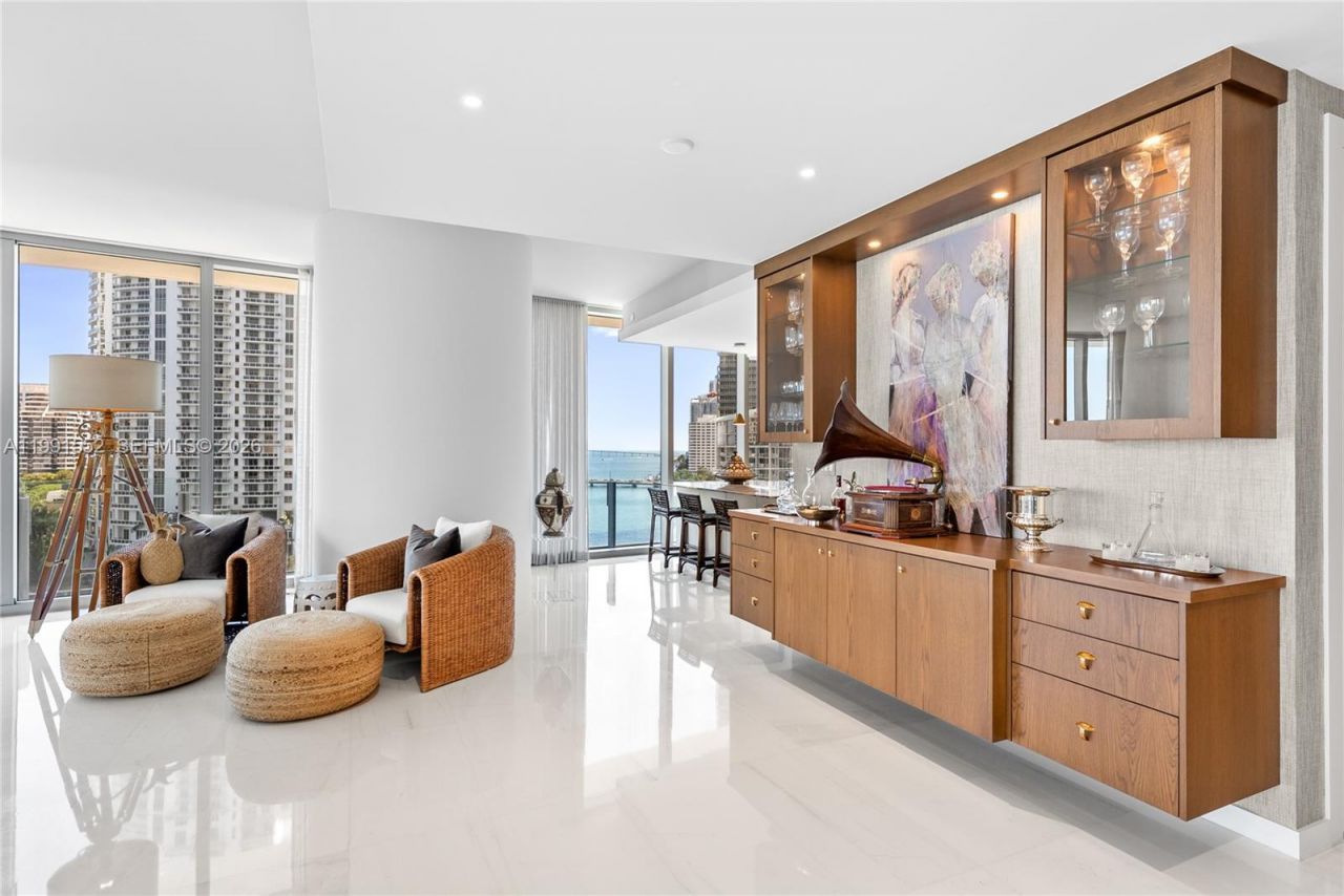 300 Biscayne Boulevard Way , Unit 901E, Miami, FL 33131 Photo