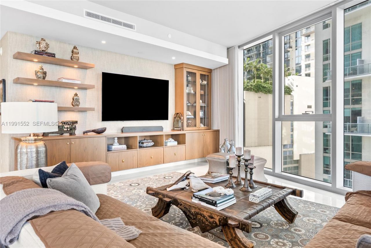 300 Biscayne Boulevard Way , Unit 901E, Miami, FL 33131 Photo