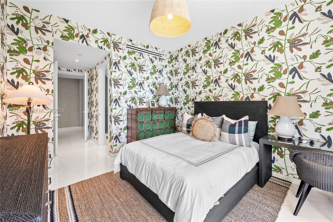 300 Biscayne Boulevard Way , Unit 901E, Miami, FL 33131 Photo