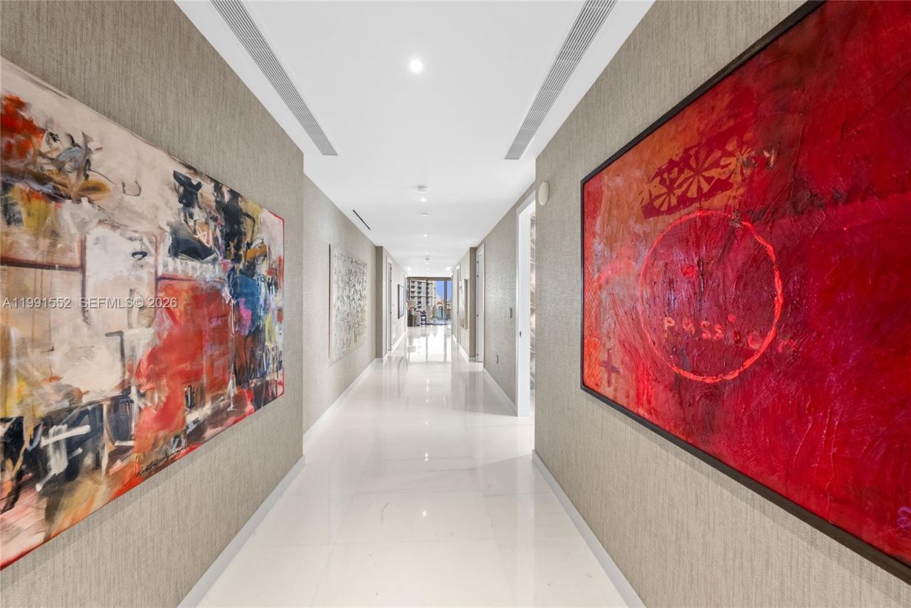 300 Biscayne Boulevard Way , Unit 901E, Miami, FL 33131 Photo