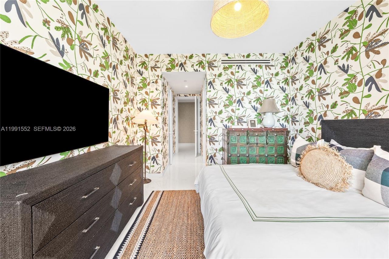 300 Biscayne Boulevard Way , Unit 901E, Miami, FL 33131 Photo