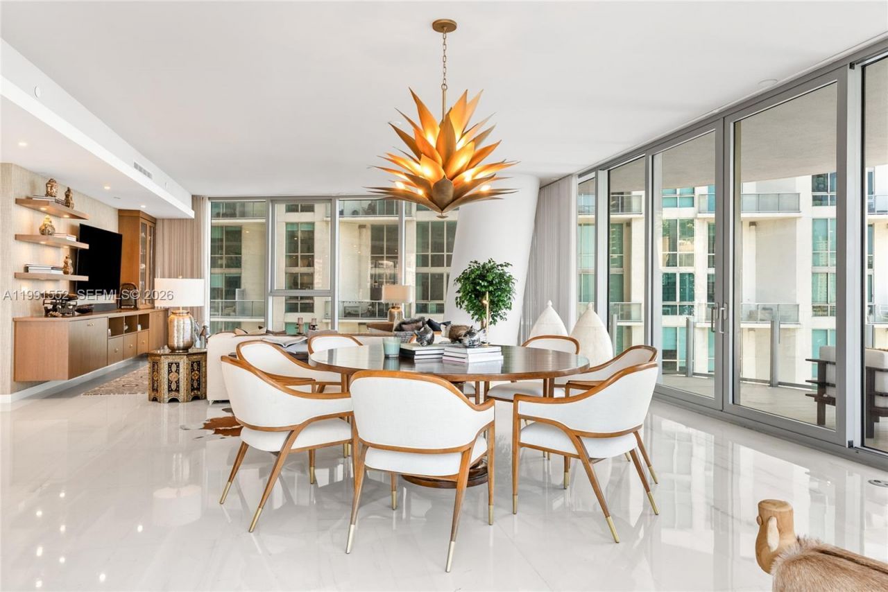 300 Biscayne Boulevard Way , Unit 901E, Miami, FL 33131 Photo