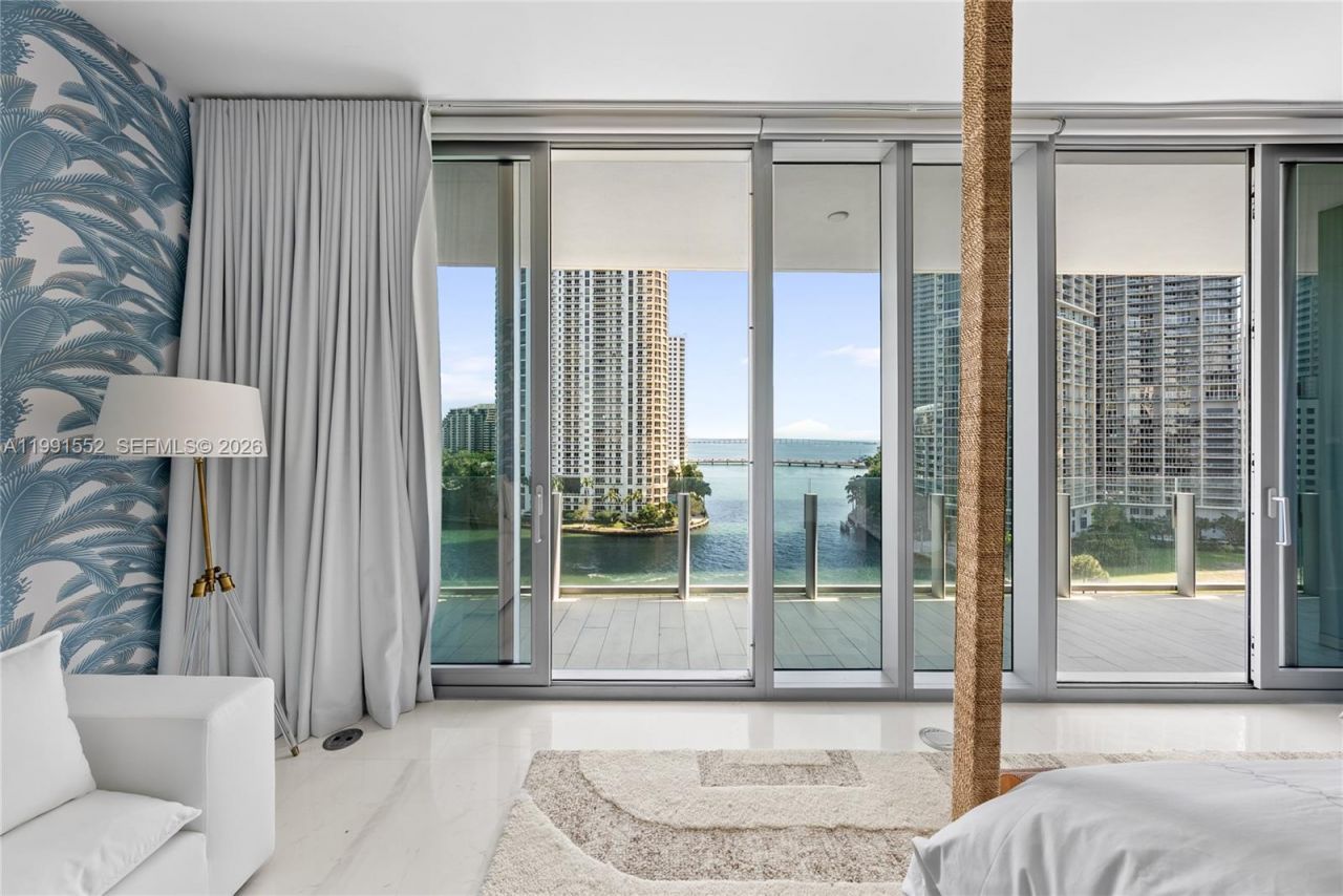 300 Biscayne Boulevard Way , Unit 901E, Miami, FL 33131 Photo