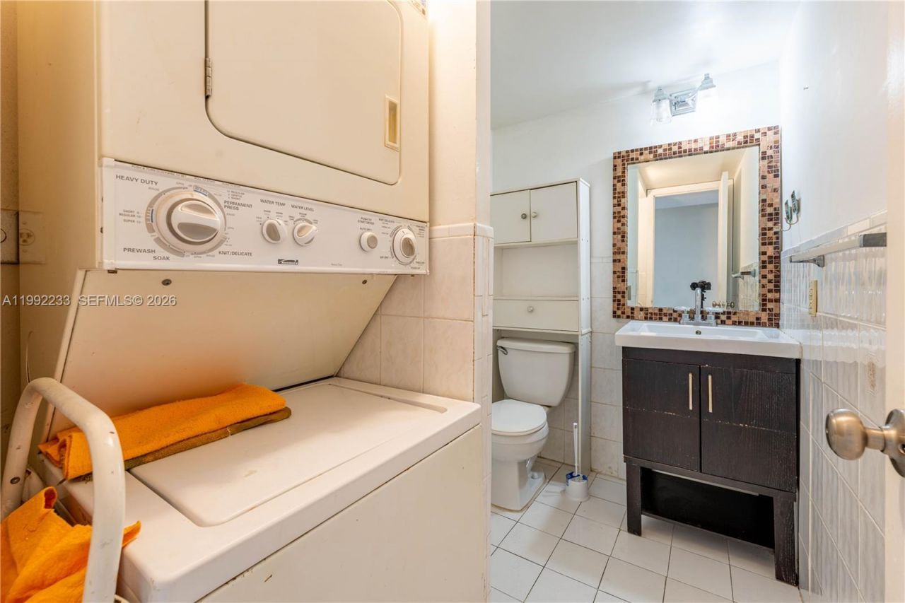 250 NW 107th Ave , Unit 205, Miami, FL 33172 Photo