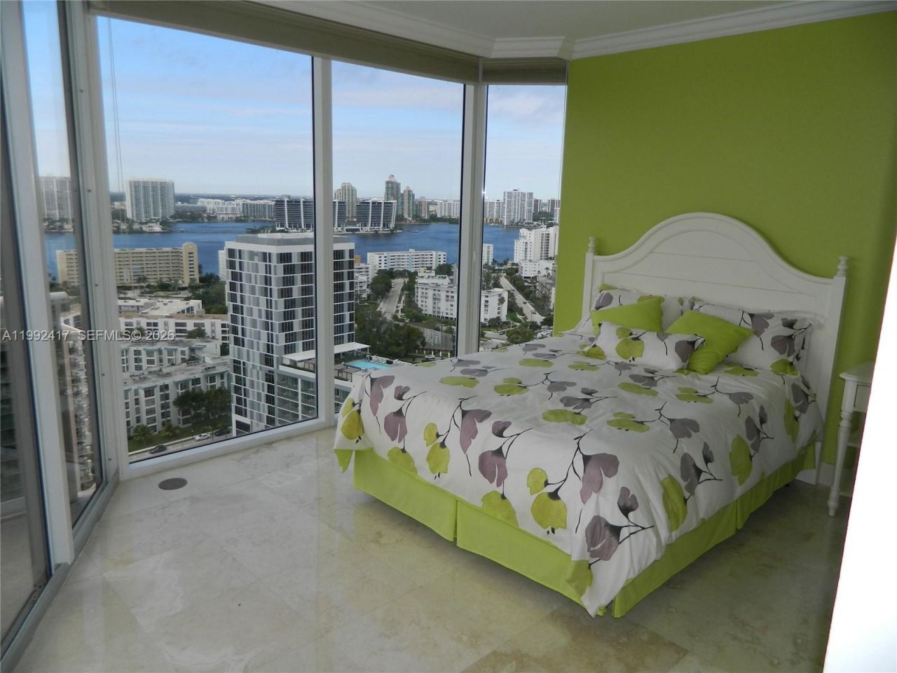 17555 Collins Ave , Unit 2601, Sunny Isles Beach, FL 33160 Photo