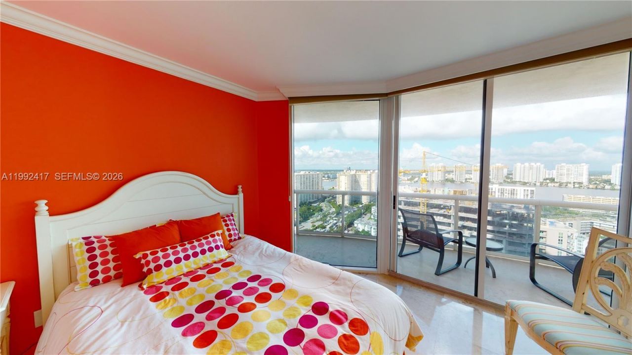 17555 Collins Ave , Unit 2601, Sunny Isles Beach, FL 33160 Photo