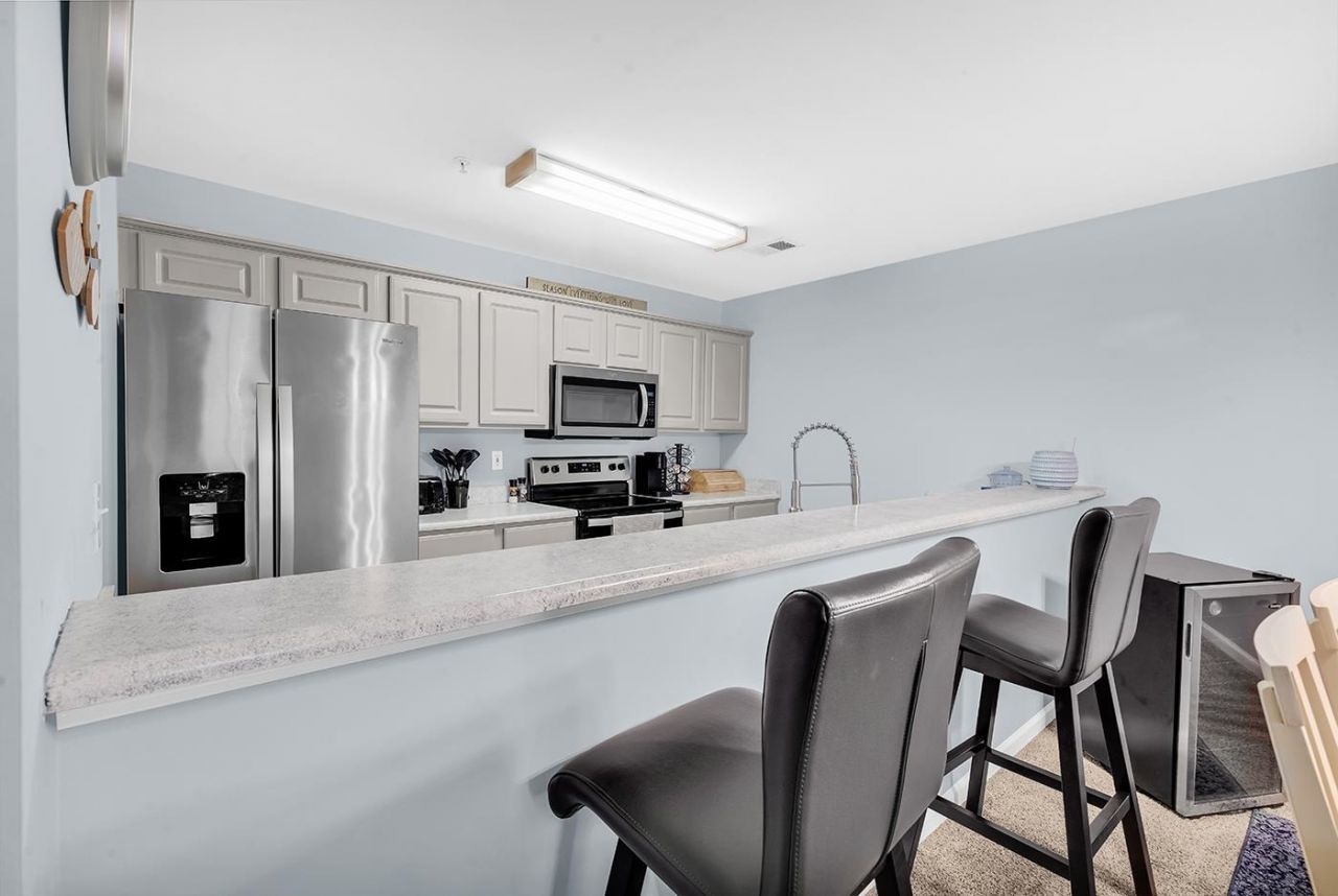 4845 Meadowsweet Dr.  Photo 16