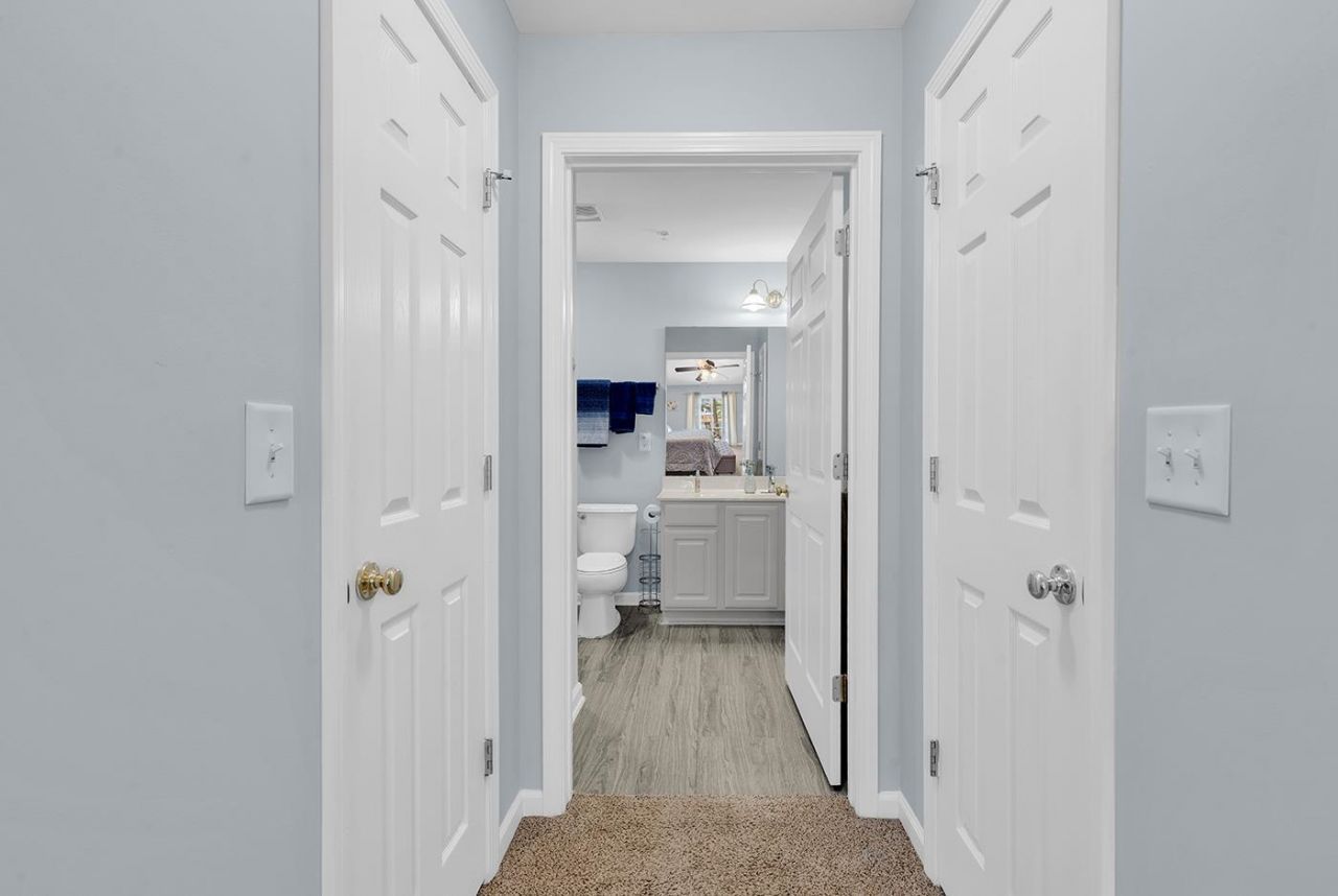 4845 Meadowsweet Dr.  Photo 23