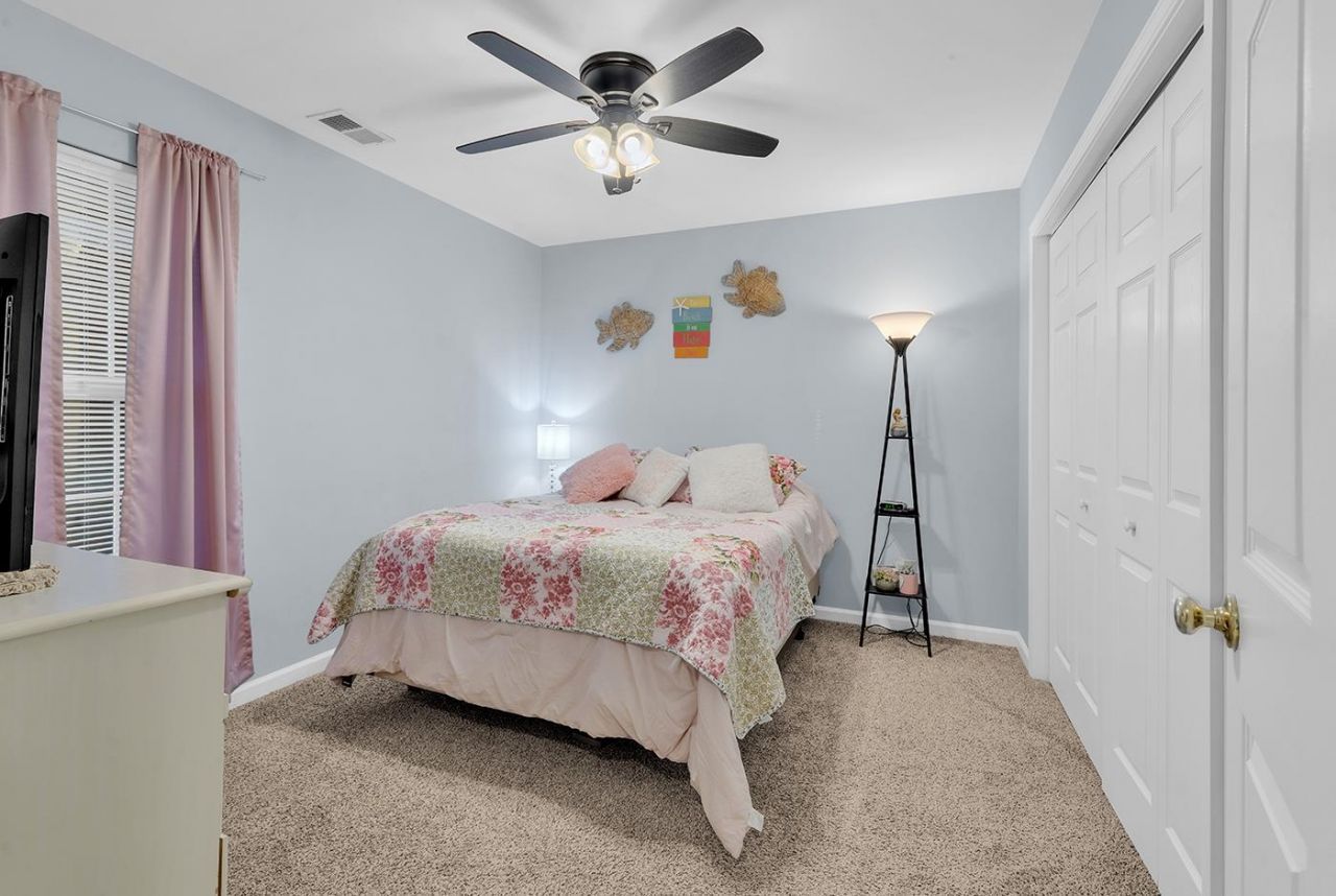 4845 Meadowsweet Dr.  Photo 4