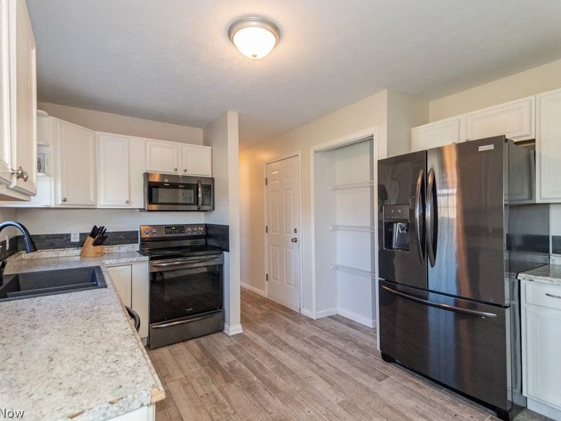 1999 Beringer Place, Harpersfield, OH 44041 Photo 13