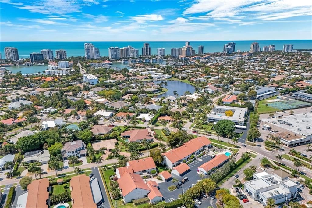 4092 Belair Ln, Unit 15, Naples, FL 34103 Photo