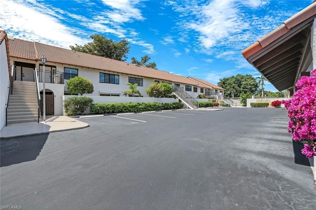 4092 Belair Ln, Unit 15, Naples, FL 34103 Photo