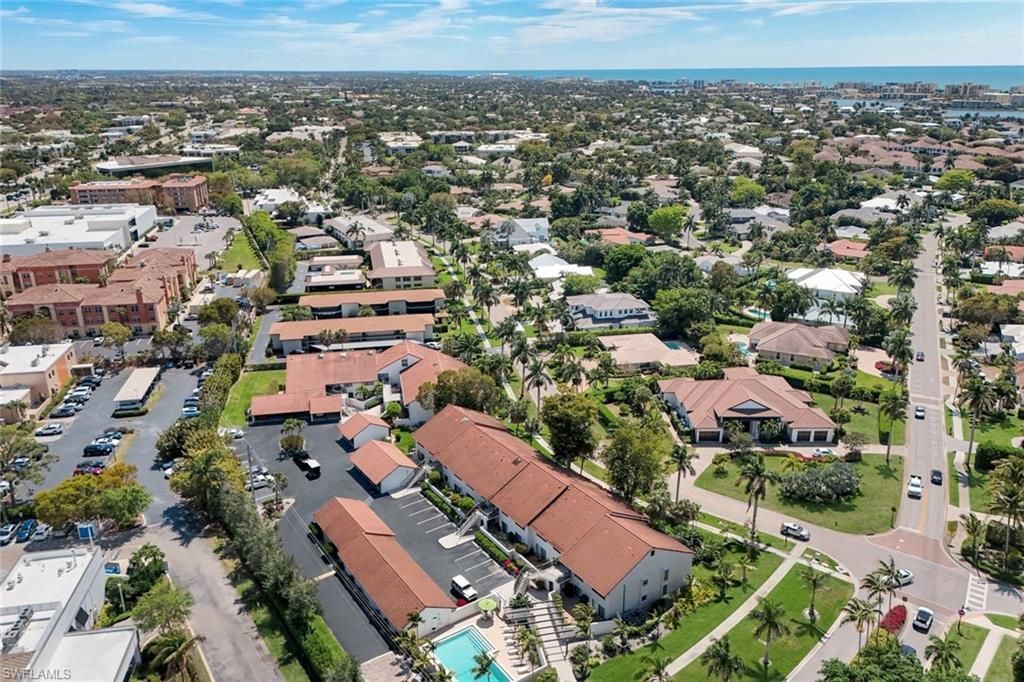 4092 Belair Ln, Unit 15, Naples, FL 34103 Photo