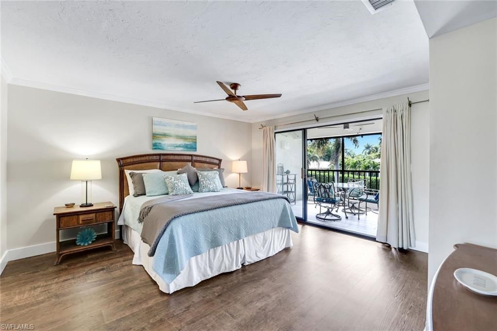 4092 Belair Ln, Unit 15, Naples, FL 34103 Photo