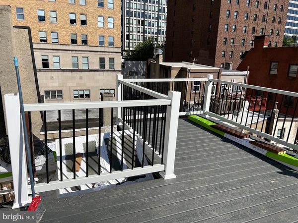 2008 CHESTNUT STREET, Unit #4, PHILADELPHIA, PA 19103