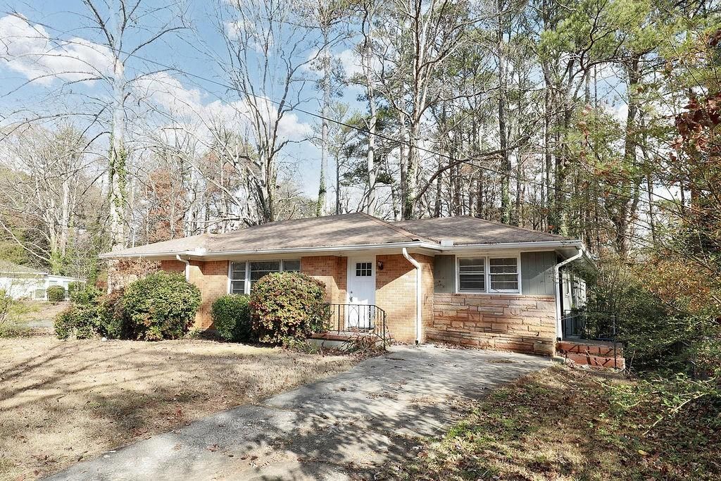 2576 Wood Valley Drive, East Point, GA 30344 Main Photo