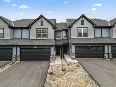 10523 Harbor Lane N, Maple Grove, MN 55369