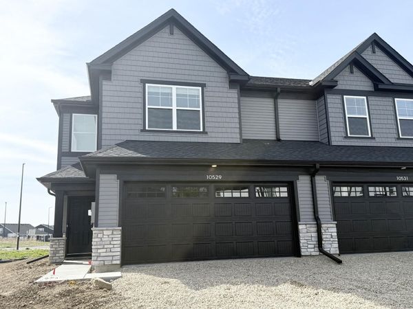 10529 Harbor Lane N, Maple Grove, MN 55369