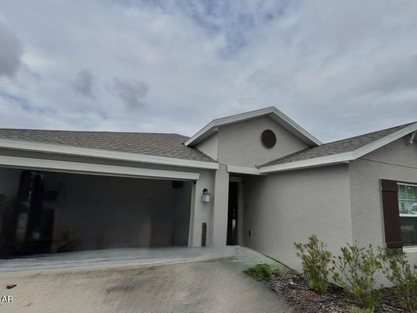 1100 Sand Trap Court, Daytona Beach, FL 32124