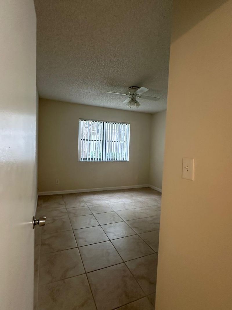 640 S Park Road, Unit 14-4, Hollywood, FL 33021 Photo