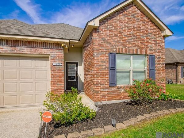 23273 Conifer Dr, Denham Springs, LA 70726