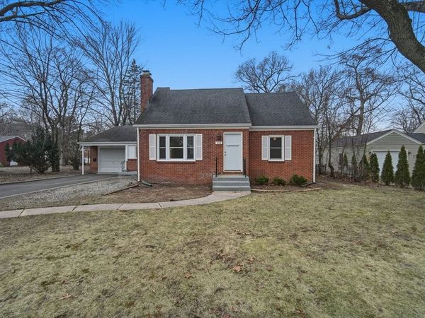 104 Pittroff Ave, South Hadley, MA 01075
