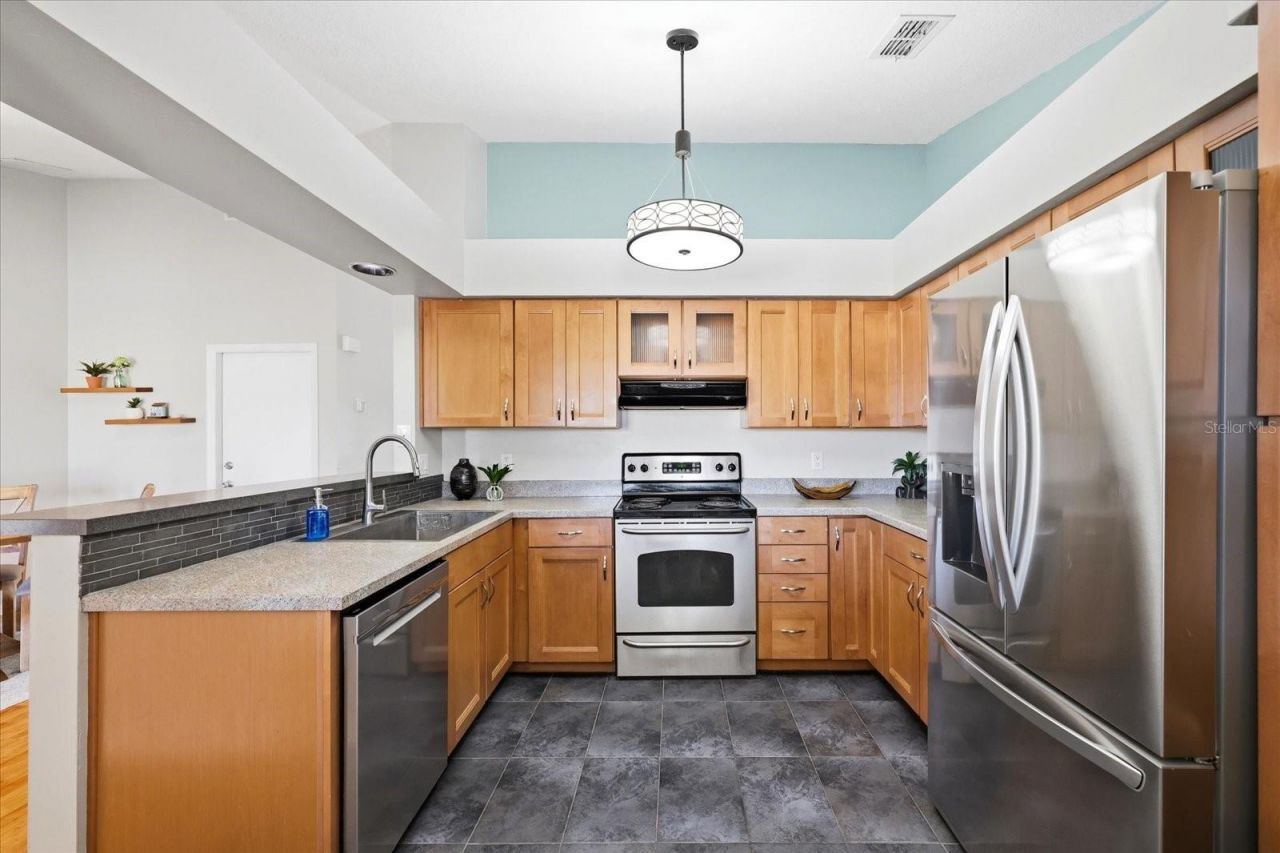 2016 58th Circle S, Saint Petersburg, FL 33712 Photo