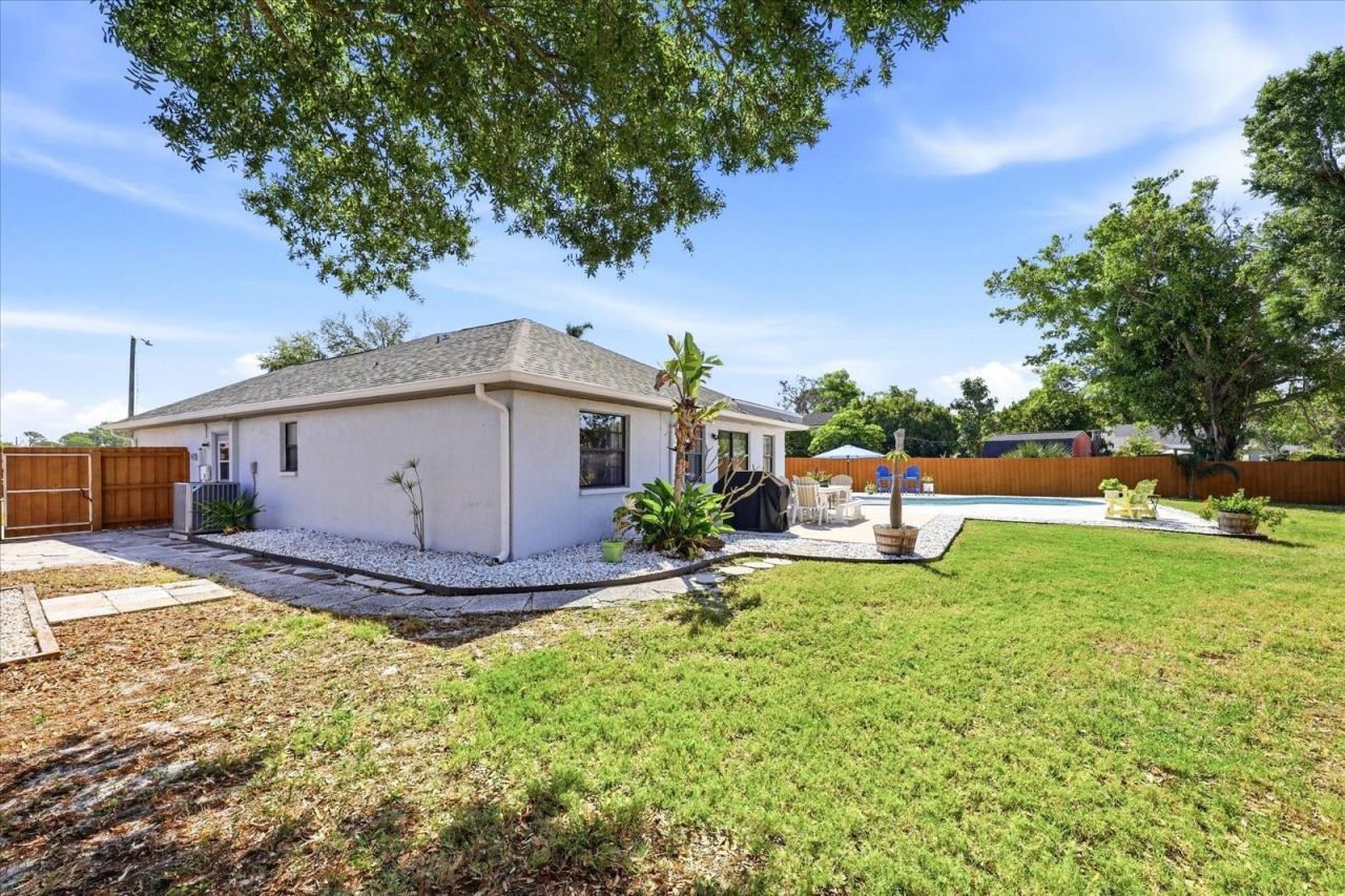 2016 58th Circle S, Saint Petersburg, FL 33712 Photo