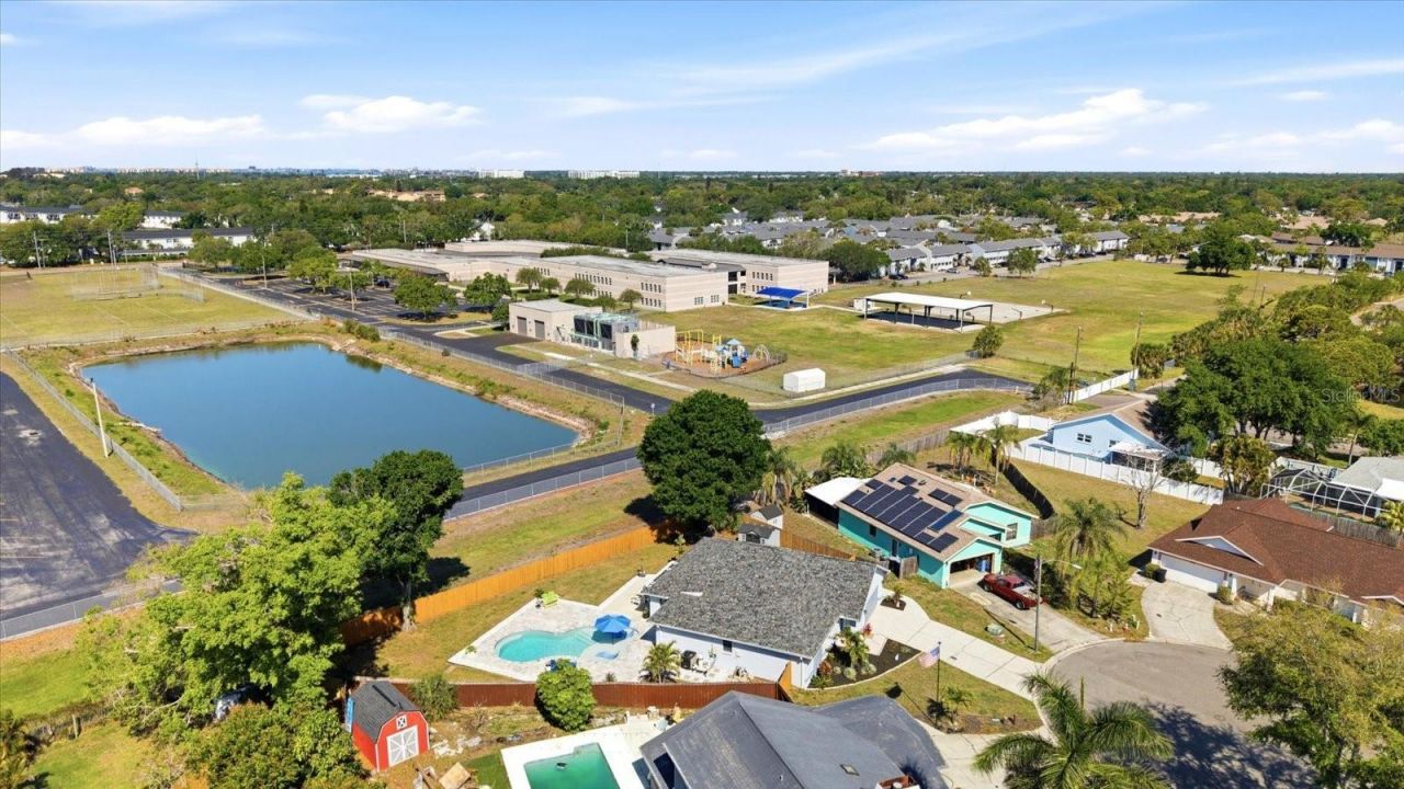 2016 58th Circle S, Saint Petersburg, FL 33712 Photo