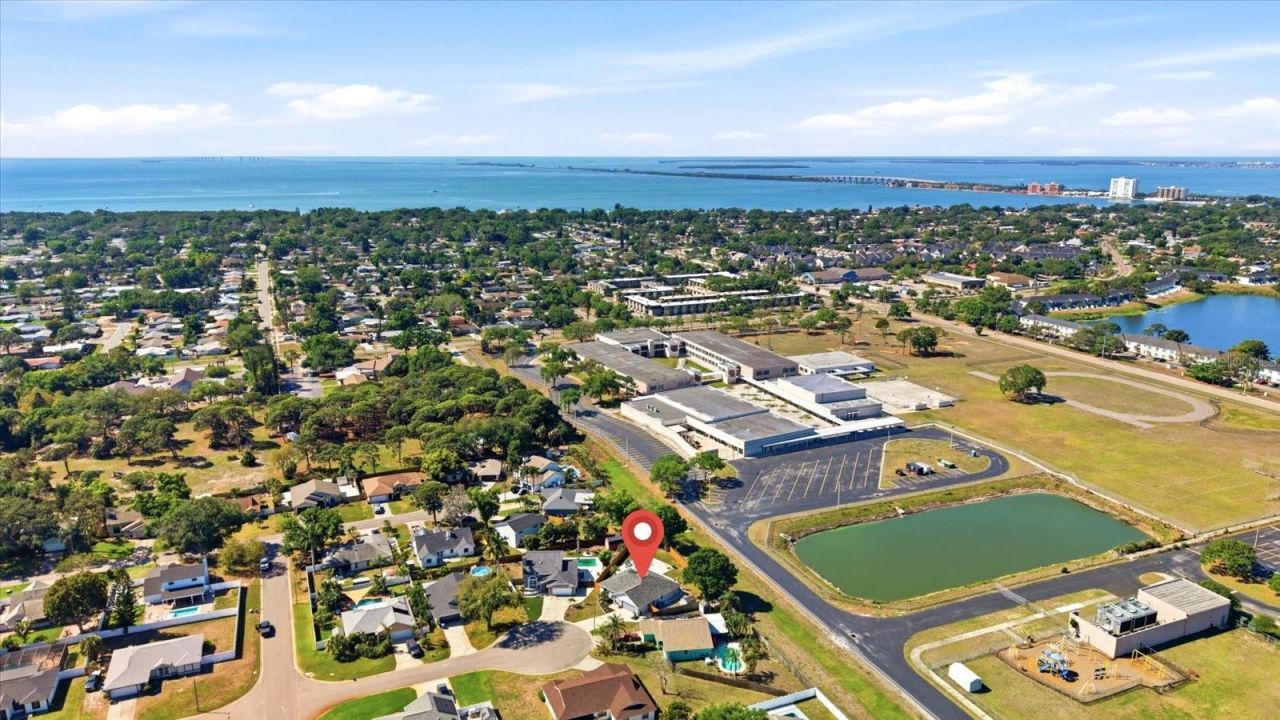 2016 58th Circle S, Saint Petersburg, FL 33712 Photo