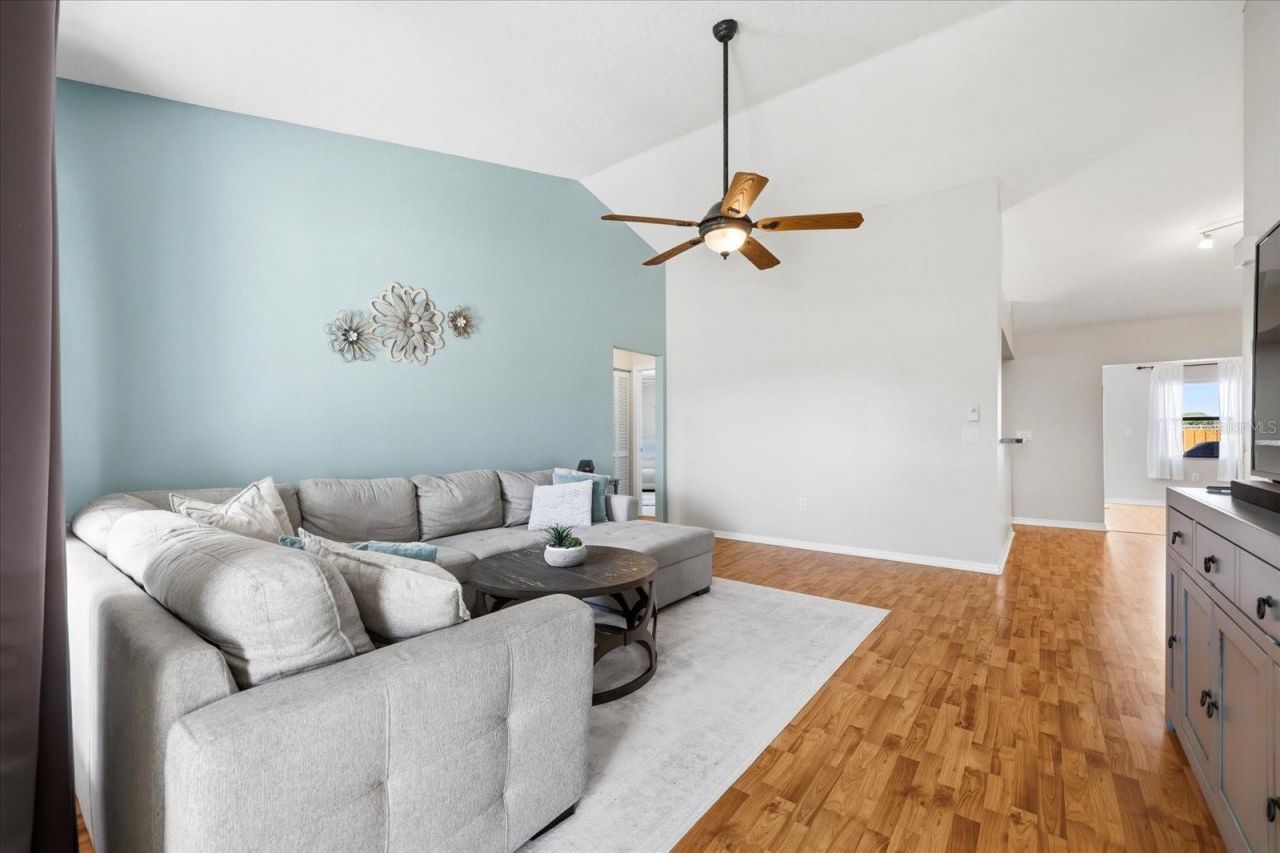 2016 58th Circle S, Saint Petersburg, FL 33712 Photo