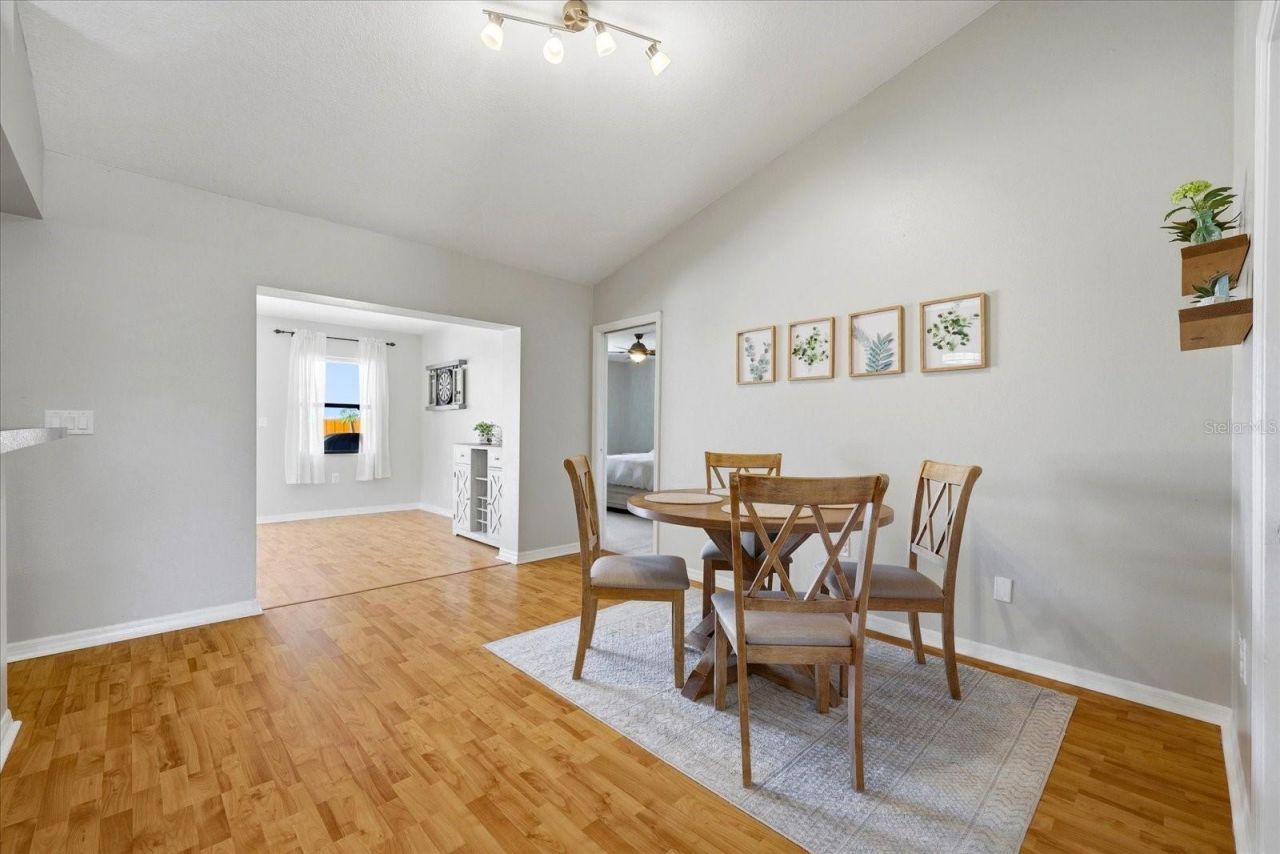 2016 58th Circle S, Saint Petersburg, FL 33712 Photo