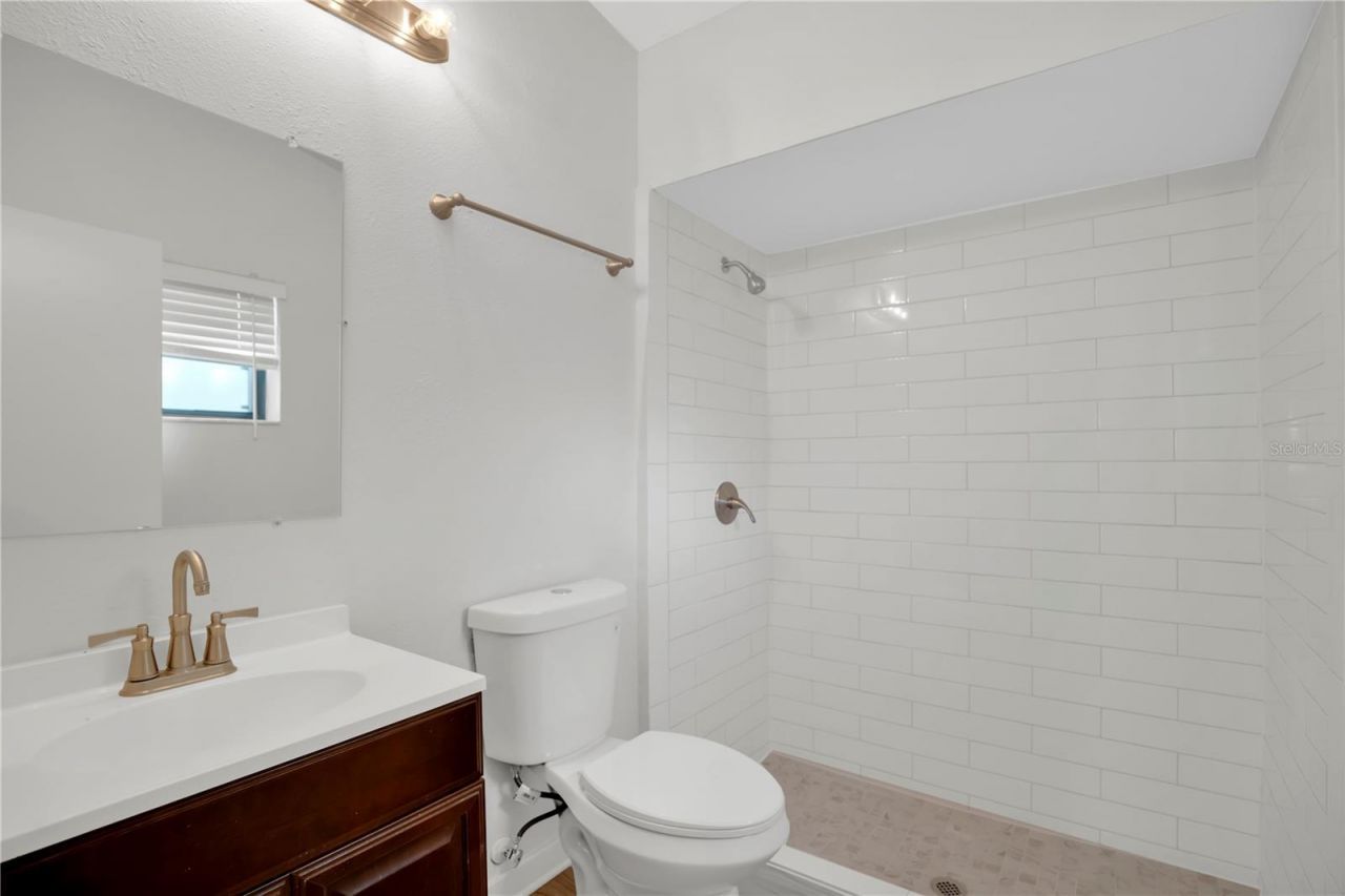 1050 Dishman Loop, Oviedo, FL 32765 Photo