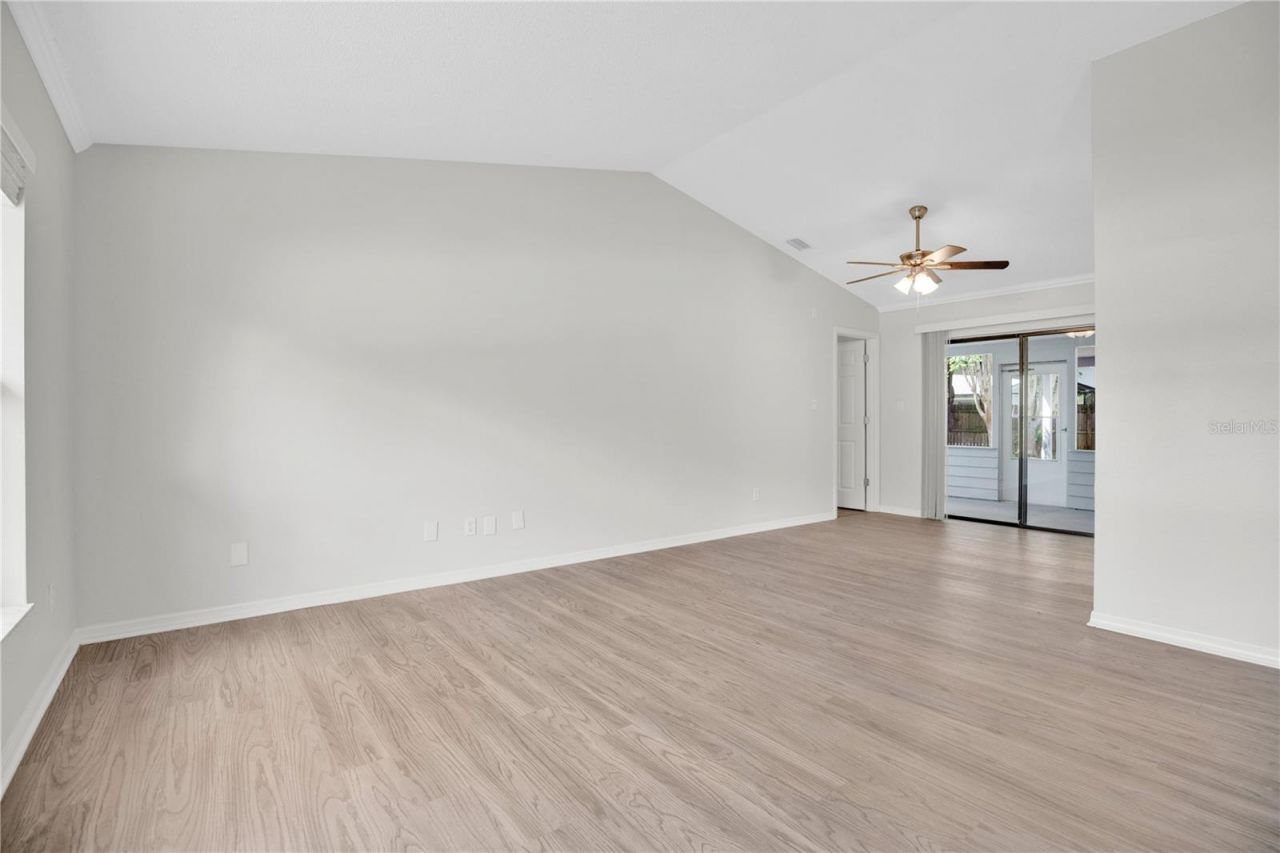 1050 Dishman Loop, Oviedo, FL 32765 Photo