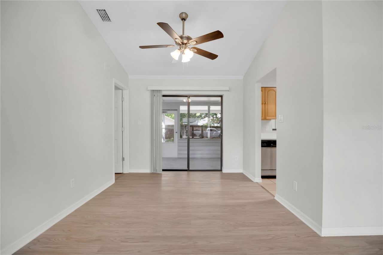 1050 Dishman Loop, Oviedo, FL 32765 Photo