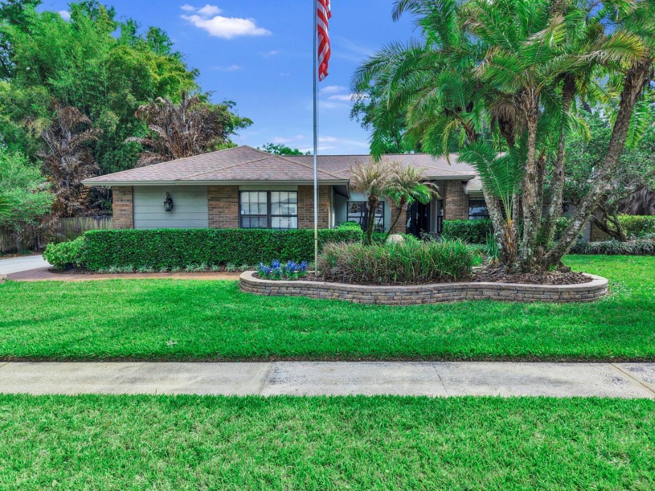 401 Penn National Road, Seffner, FL 33584 Photo