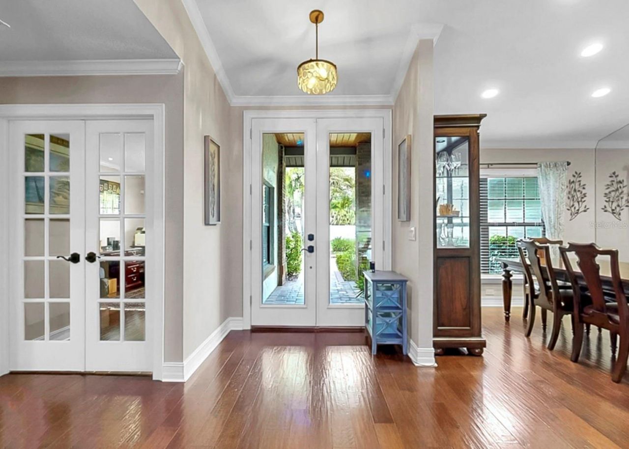 401 Penn National Road, Seffner, FL 33584 Photo