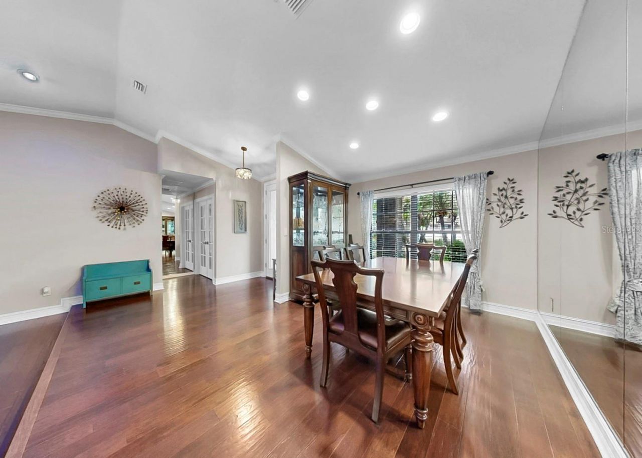 401 Penn National Road, Seffner, FL 33584 Photo