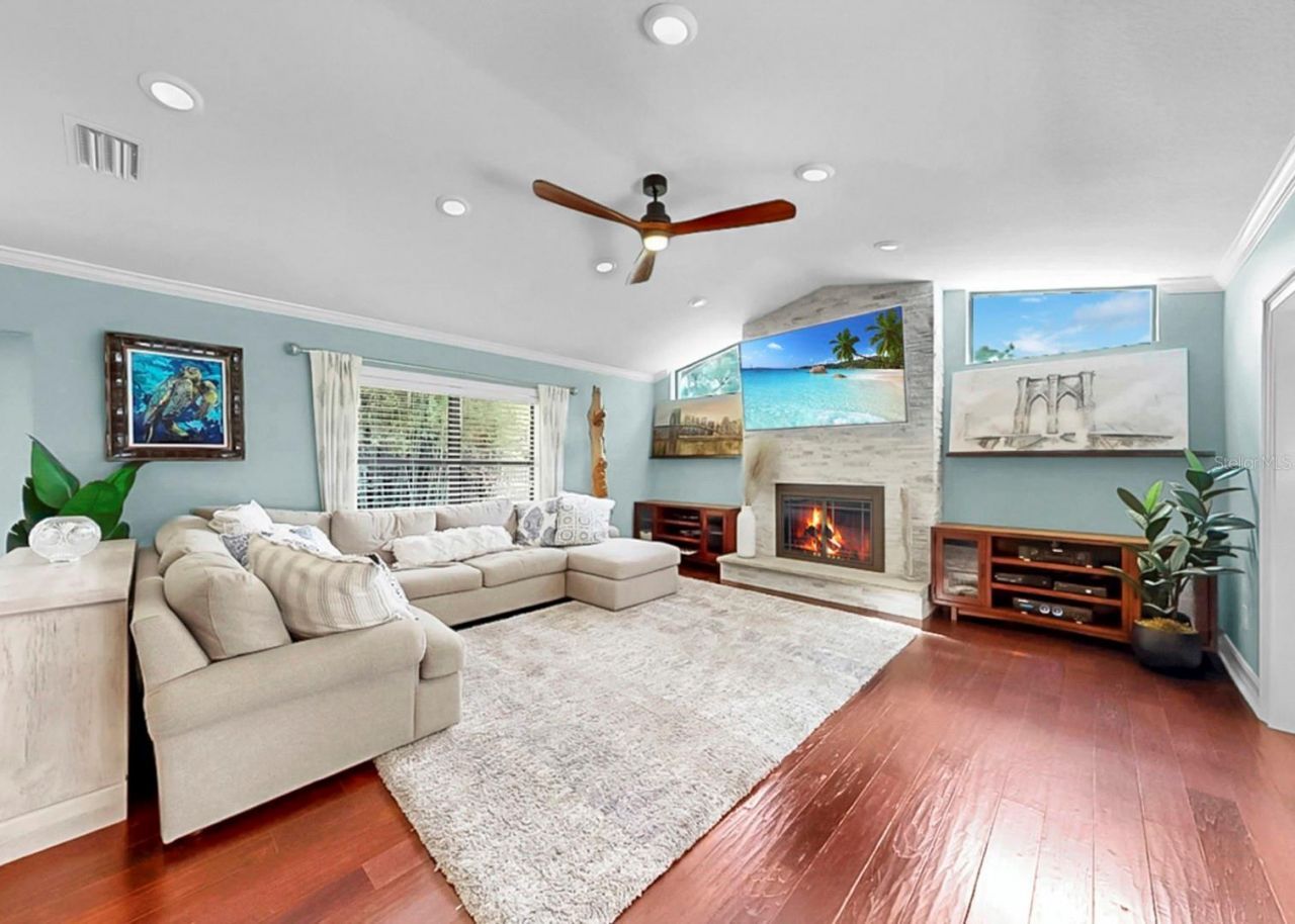 401 Penn National Road, Seffner, FL 33584 Photo