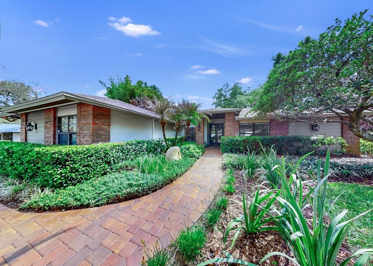 401 Penn National Road, Seffner, FL 33584 Photo