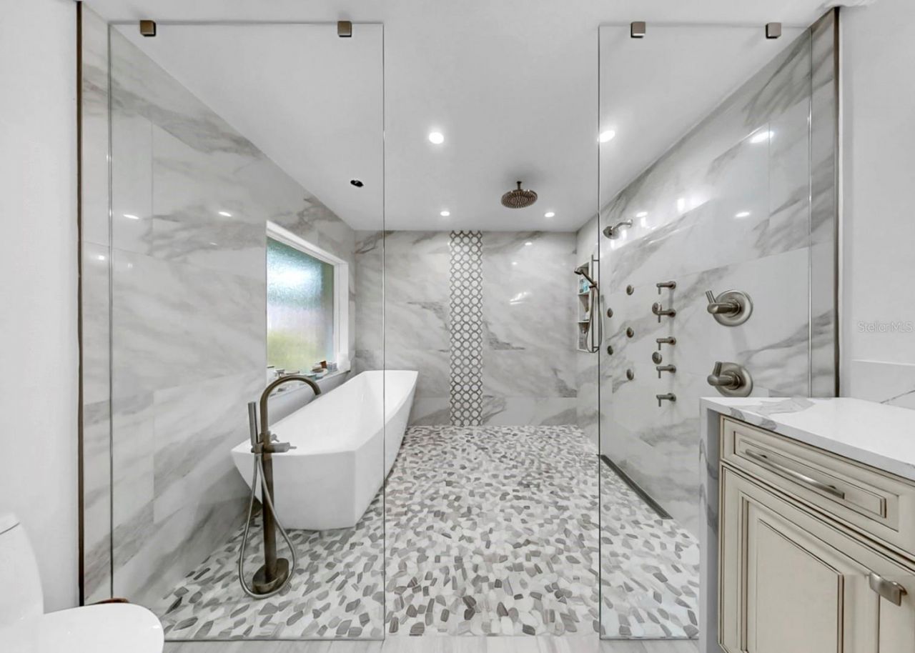 401 Penn National Road, Seffner, FL 33584 Photo