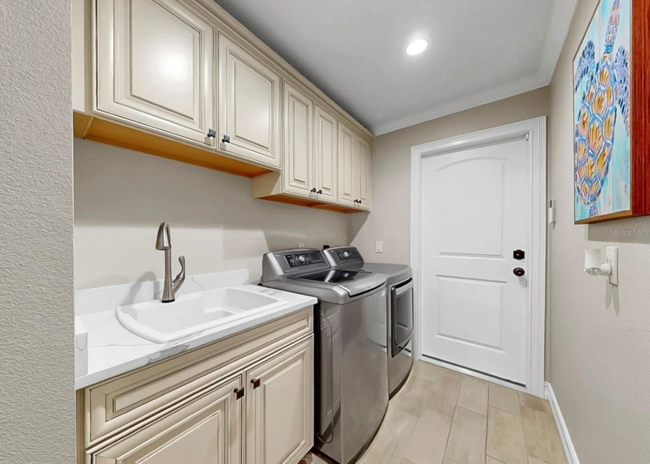 401 Penn National Road, Seffner, FL 33584 Photo