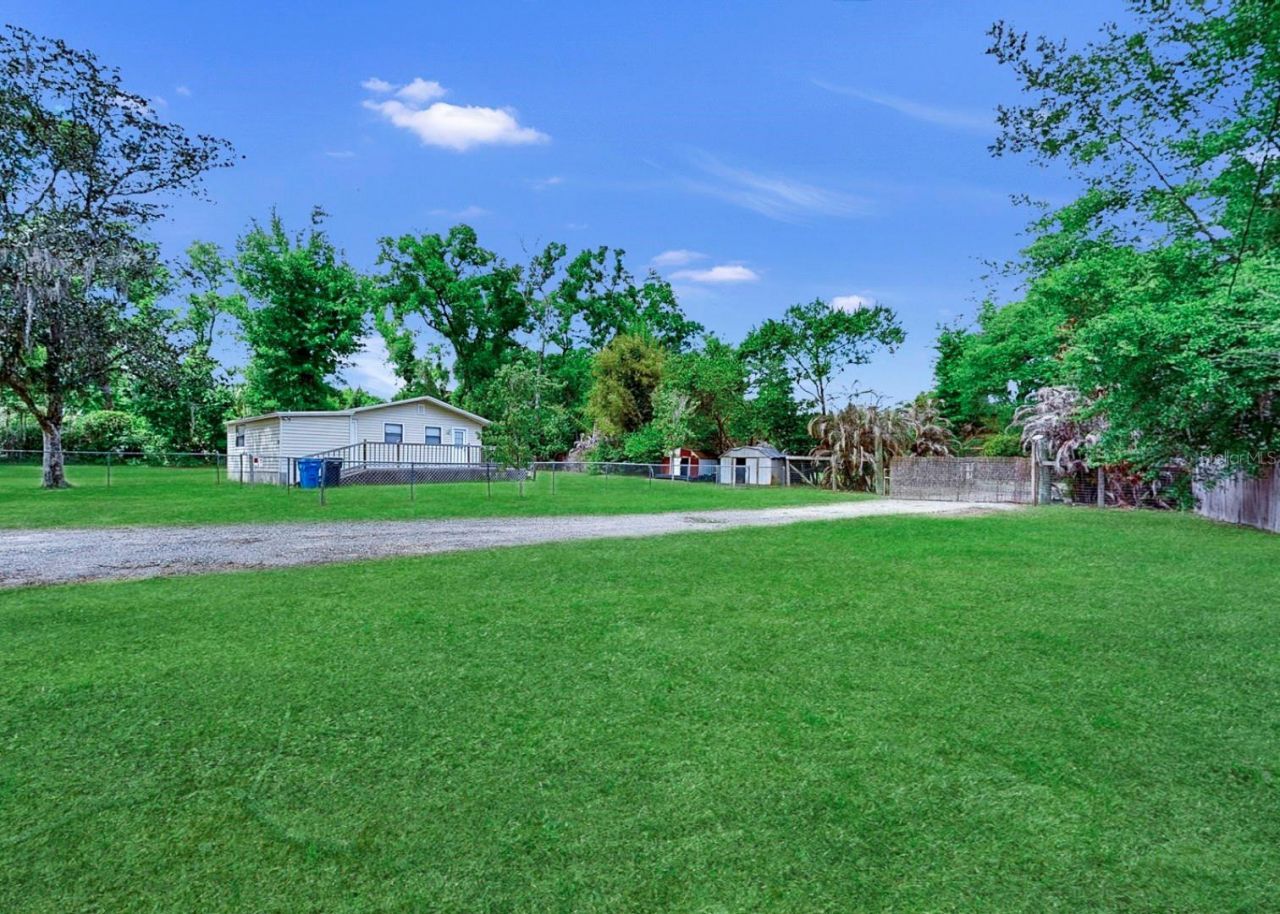 401 Penn National Road, Seffner, FL 33584 Photo