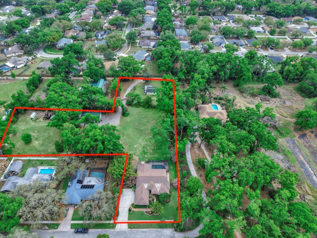 401 Penn National Road, Seffner, FL 33584 Photo