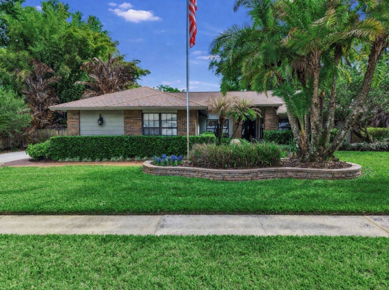 401 Penn National Road, Seffner, FL 33584 Photo