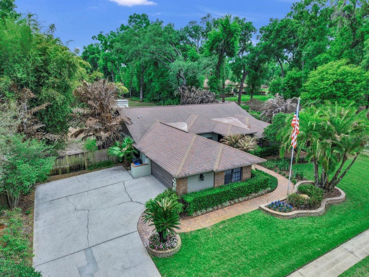 401 Penn National Road, Seffner, FL 33584 Photo