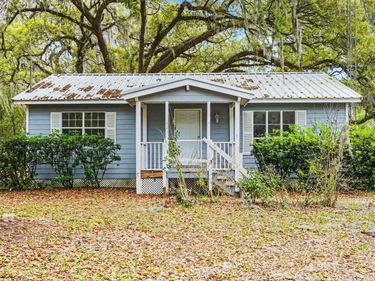 808 COUNTY ROAD 20A, Hawthorne, FL 32640