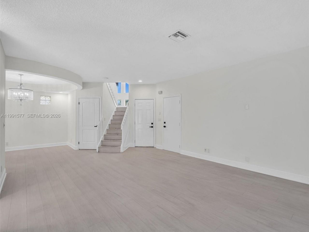 11407 Lakeview Dr , Coral Springs, FL 33071 Photo