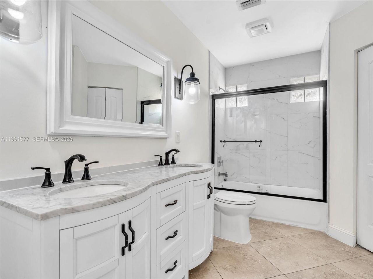 11407 Lakeview Dr , Coral Springs, FL 33071 Photo